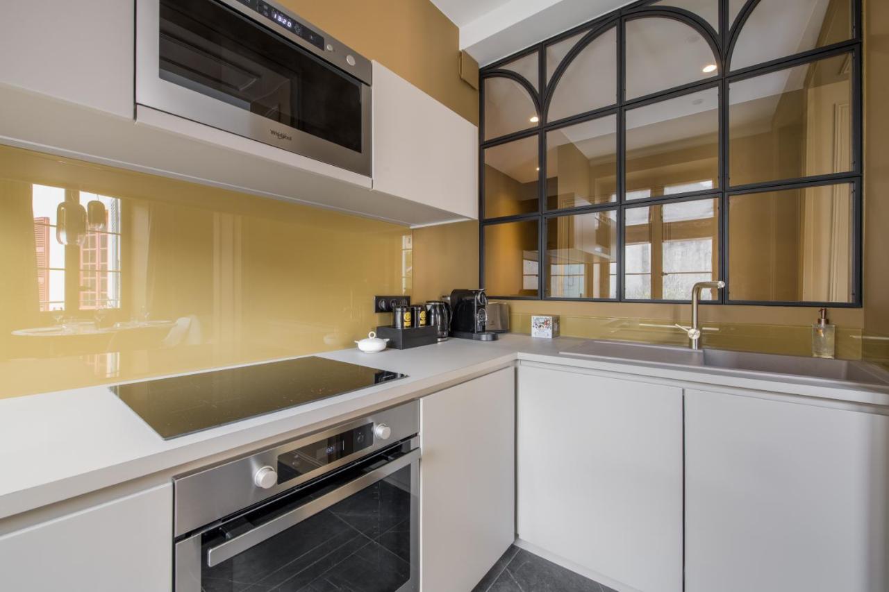 Les Suites De L'Ile Barbe Lyon Exterior foto